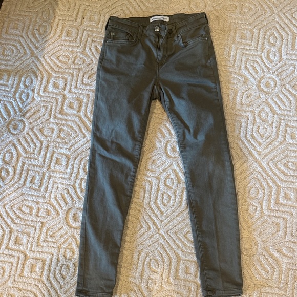 Amazon Essentials Women's Olive green Skinny Jeans - Picture 1 of 1